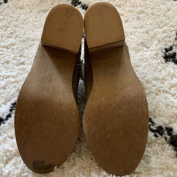 Urban Outfitters Maude Suede Ankle Boot - Picture 6 of 10